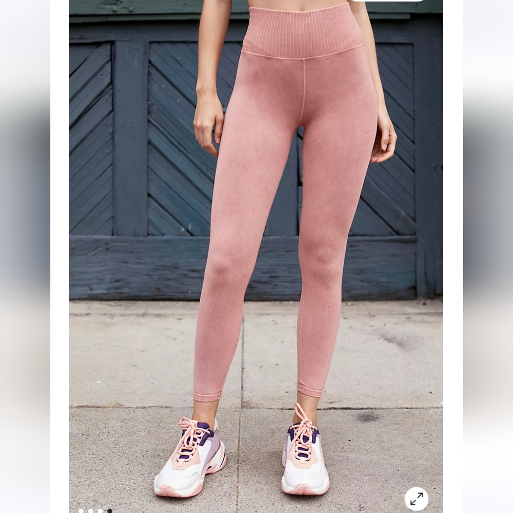 NWOT! FP Free People Movement Good Karma High Rise 7/8 Leggings Sz M/L
